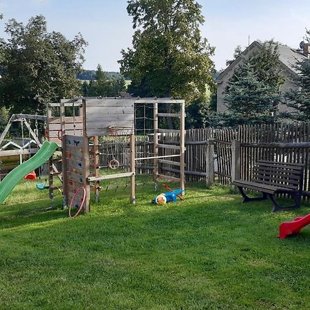 Ferienwohnung Reissmann Heinsdorfergrund المظهر الخارجي الصورة